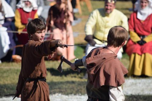 Sarasota Medieval Fair 2017. Medieval Knights sword fighting.